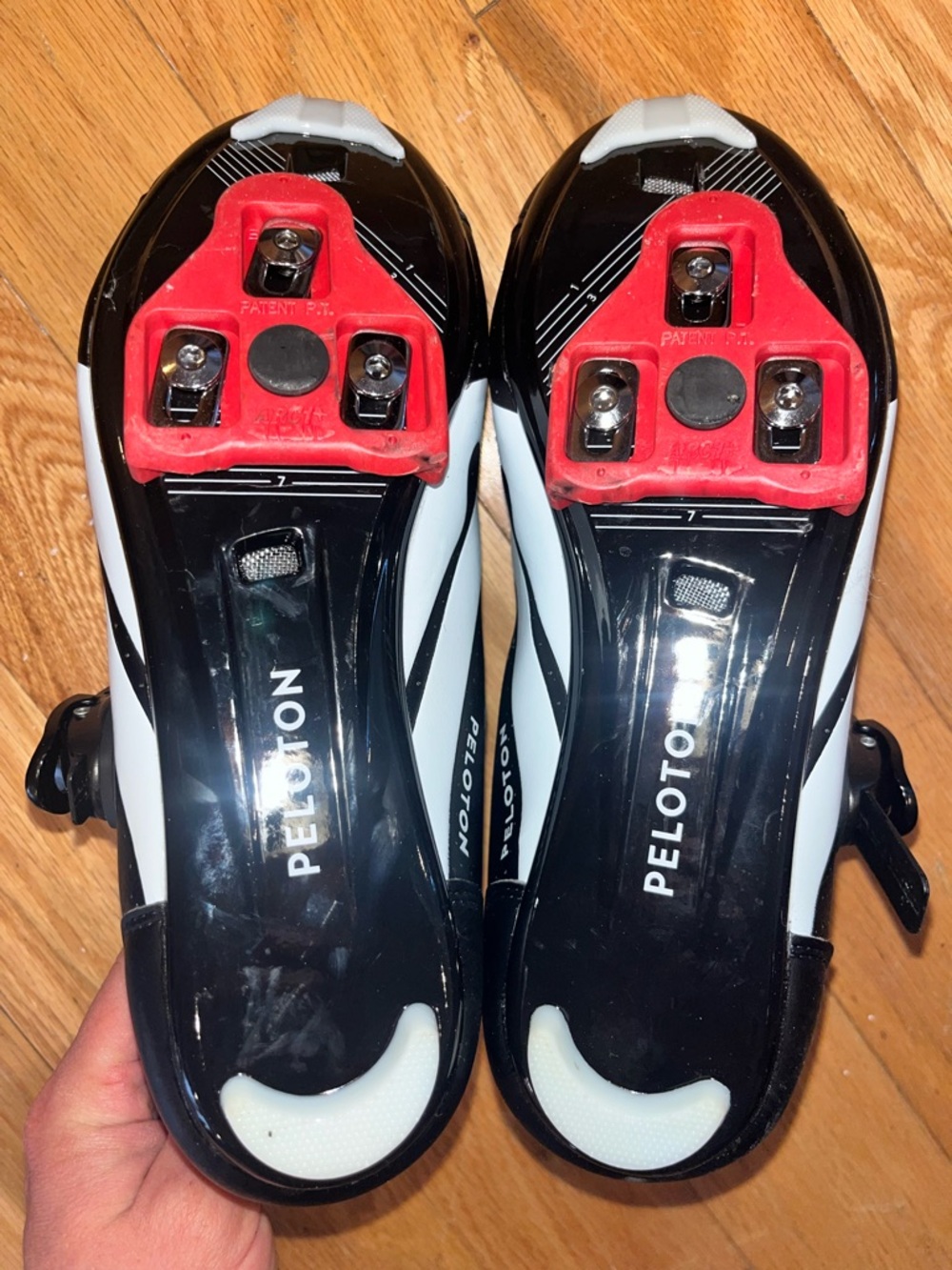Peloton Cycling Shoes - Picture 5 of 5